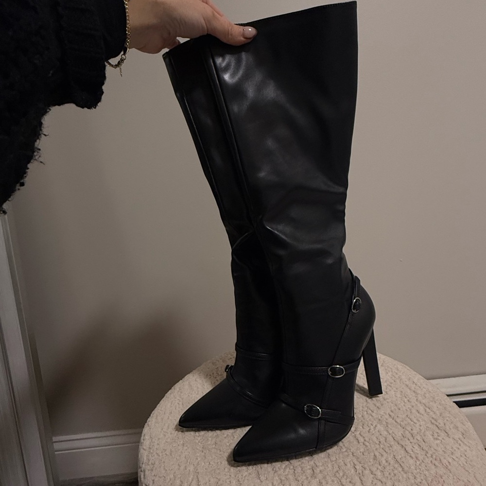 Black Knee-High Leather Boots